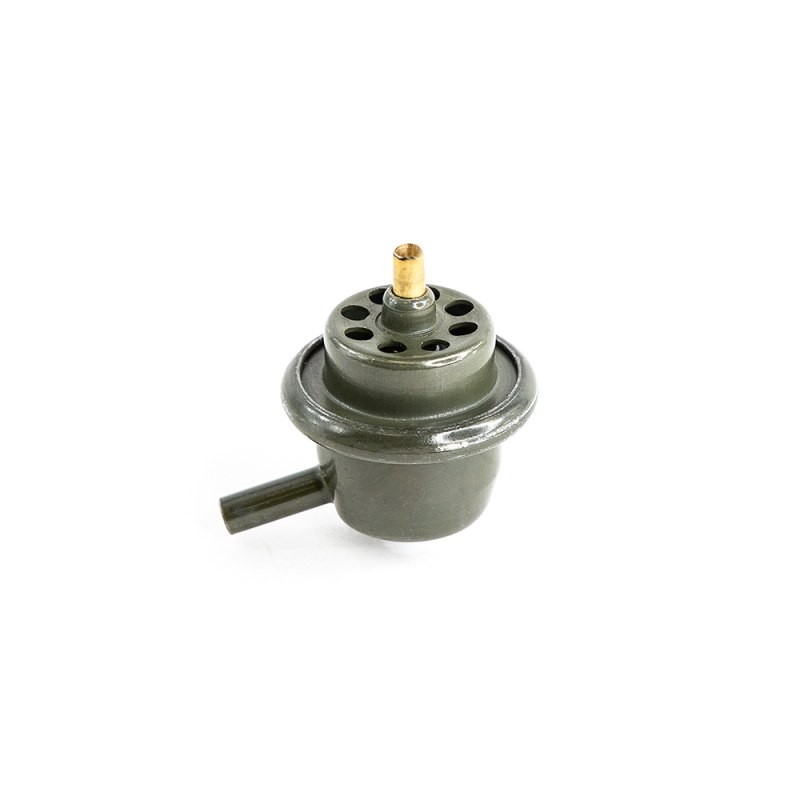 DeatschWerks Fuel pressure regulator Chevy Silverado 99-01